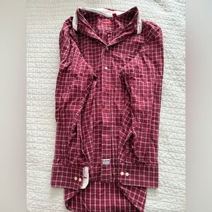 IZOD Men's Red Plaid Button Down Long-sleeve Size Large